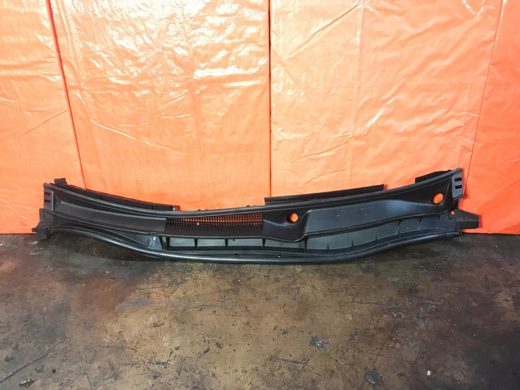 OEM 2014 2015 2016 14 15 16 LEXUS IS250 IS350 IS200T WINDSHIELD WIPER COWL0