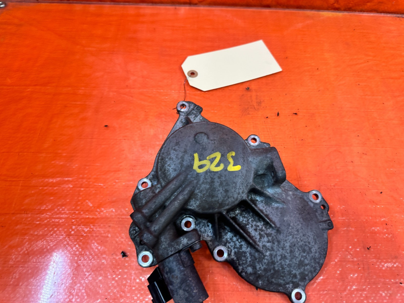 08 15 INFINITI G37 Q60 3.7L LEFT DRIVER VVT CAM SPROCKET VTC COVER OEM #3294