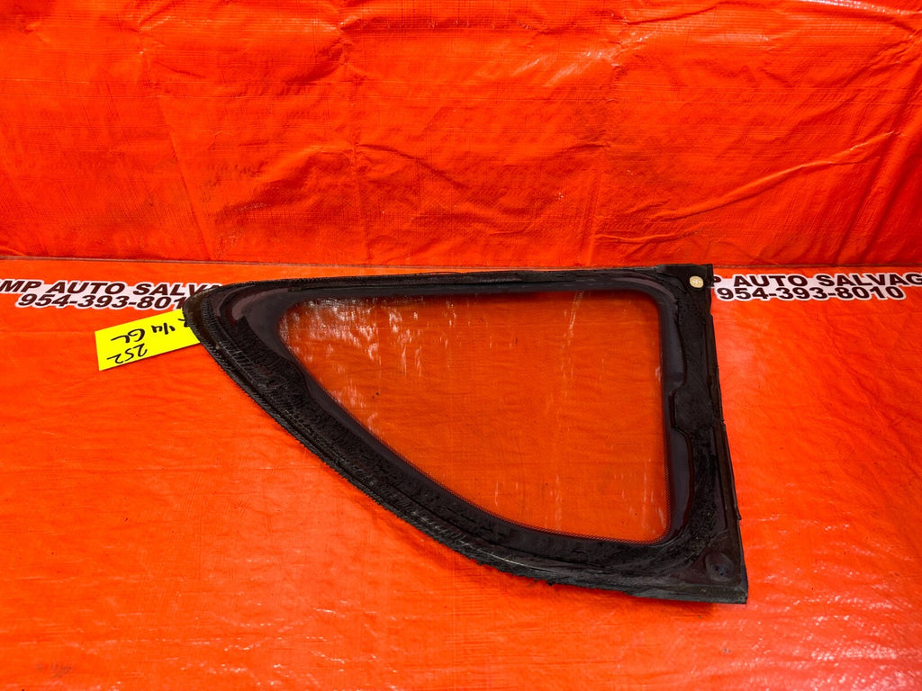 97 01 HONDA PRELUDE   PASSENGER RIGHT REAR 1/4 GLASS WINDOW   OEM FACTORY #2539