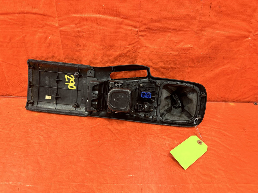 00 03 HONDA S2000   AP1 MODEL   ARM REST CENTER SHIFTER CONSOLE TRIM   OEM #2906