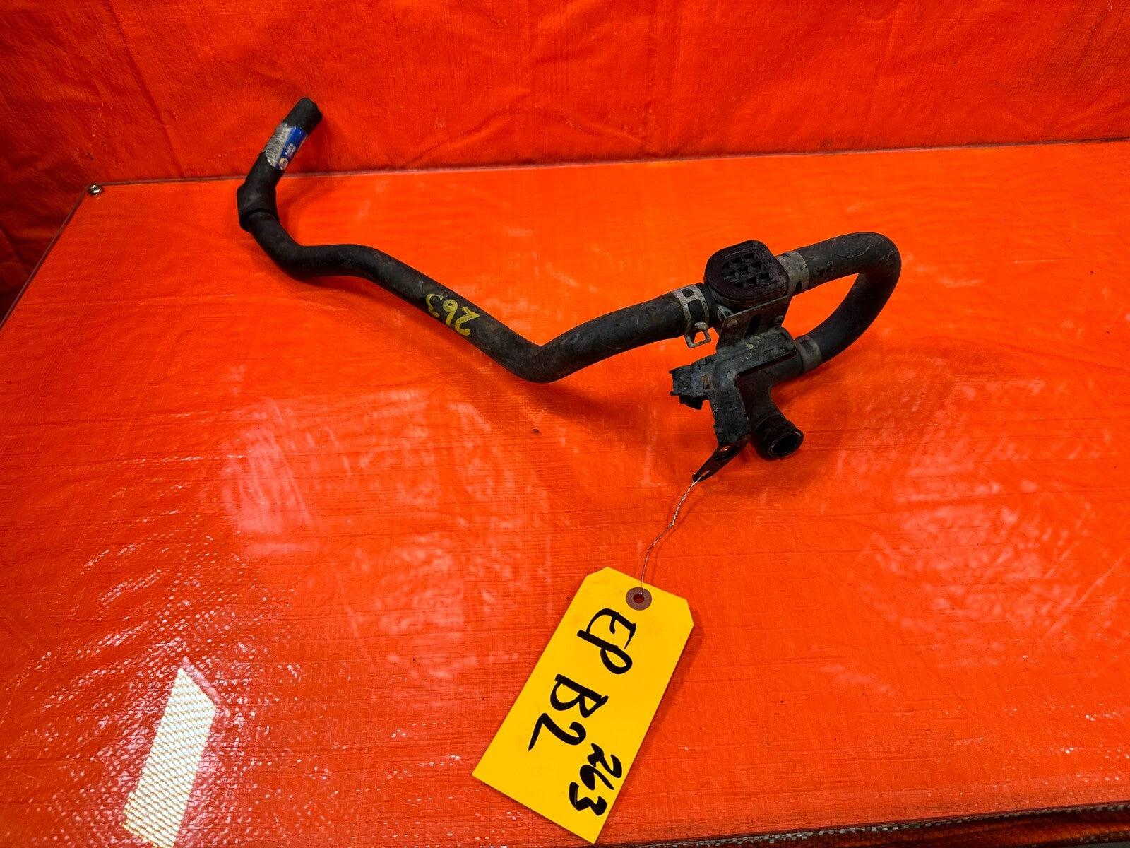 97 01 HONDA PRELUDE   HEATER ACTUATOR VALVE   1 HOSE IS GOOD 1 IS BAD   OEM 26310
