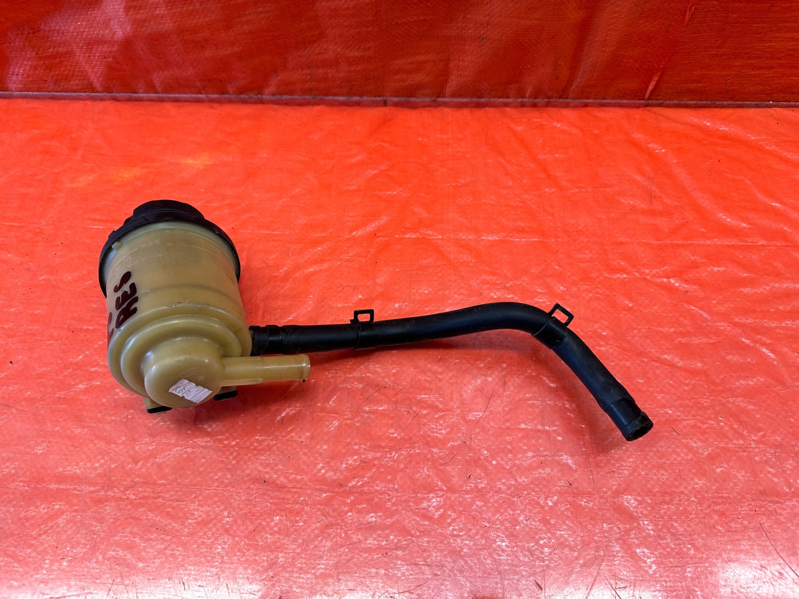 10 16 HYUNDAI GENESIS COUPE   POWER STEERING RESERVOIR TANK BOTTLE   OEM #2196