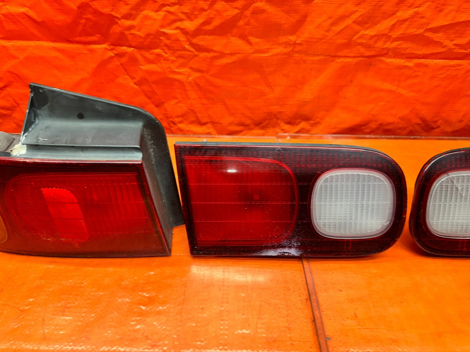 94-01 ACURA INTEGRA 4D SEDAN REAR TAIL LIGHT LAMPS SET ALL 4 OEM #34010