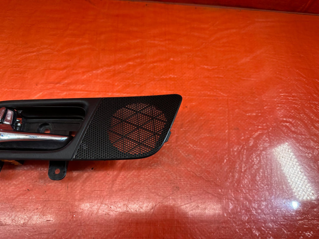 09 13 INFINITI G37 SEDAN DRIVER LEFT FRONT INTERIOR DOOR HANDLE   OEM #2381