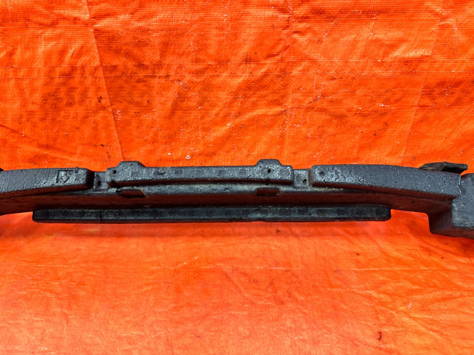 14 15 INFINITI Q50 3.7L   FRONT BUMPER FOAM IMPACT ENERGY ABSORBER   OEM 3132