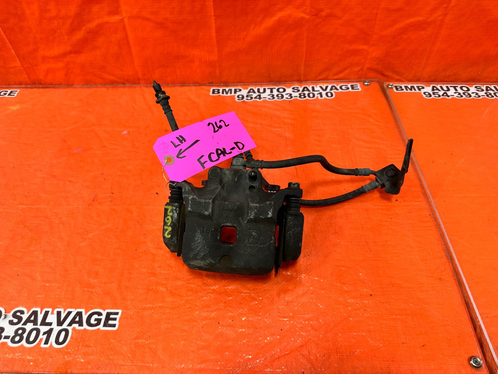 03 05 NISSAN 350Z   DRIVER LEFT FRONT BRAKE CALIPER   OEM FACTORY #2629