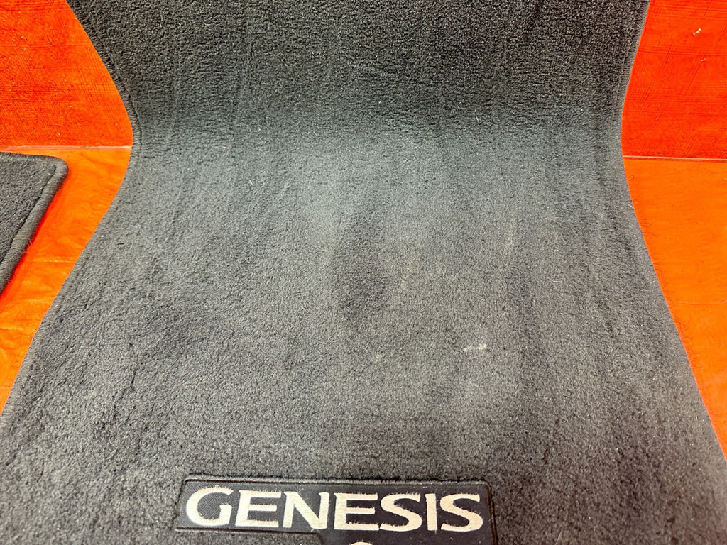 13 16 HYUNDAI GENESIS COUPE   LEFT AND RIGHT FRONT FLOOR MATS   OEM #3253