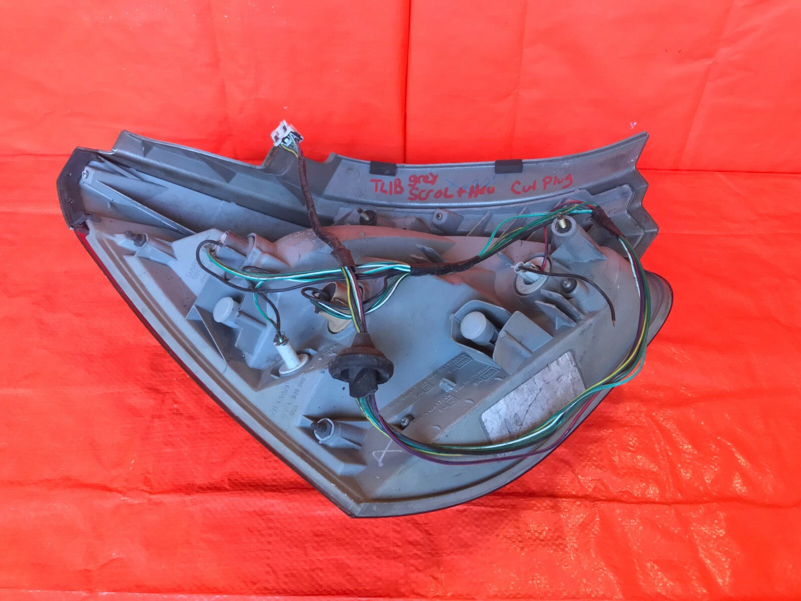 OEM 2006 2007 2008 NISSAN MAXIMA PASSENGER RIGHT TAIL LIGHT LAMP GRAY TRIM6
