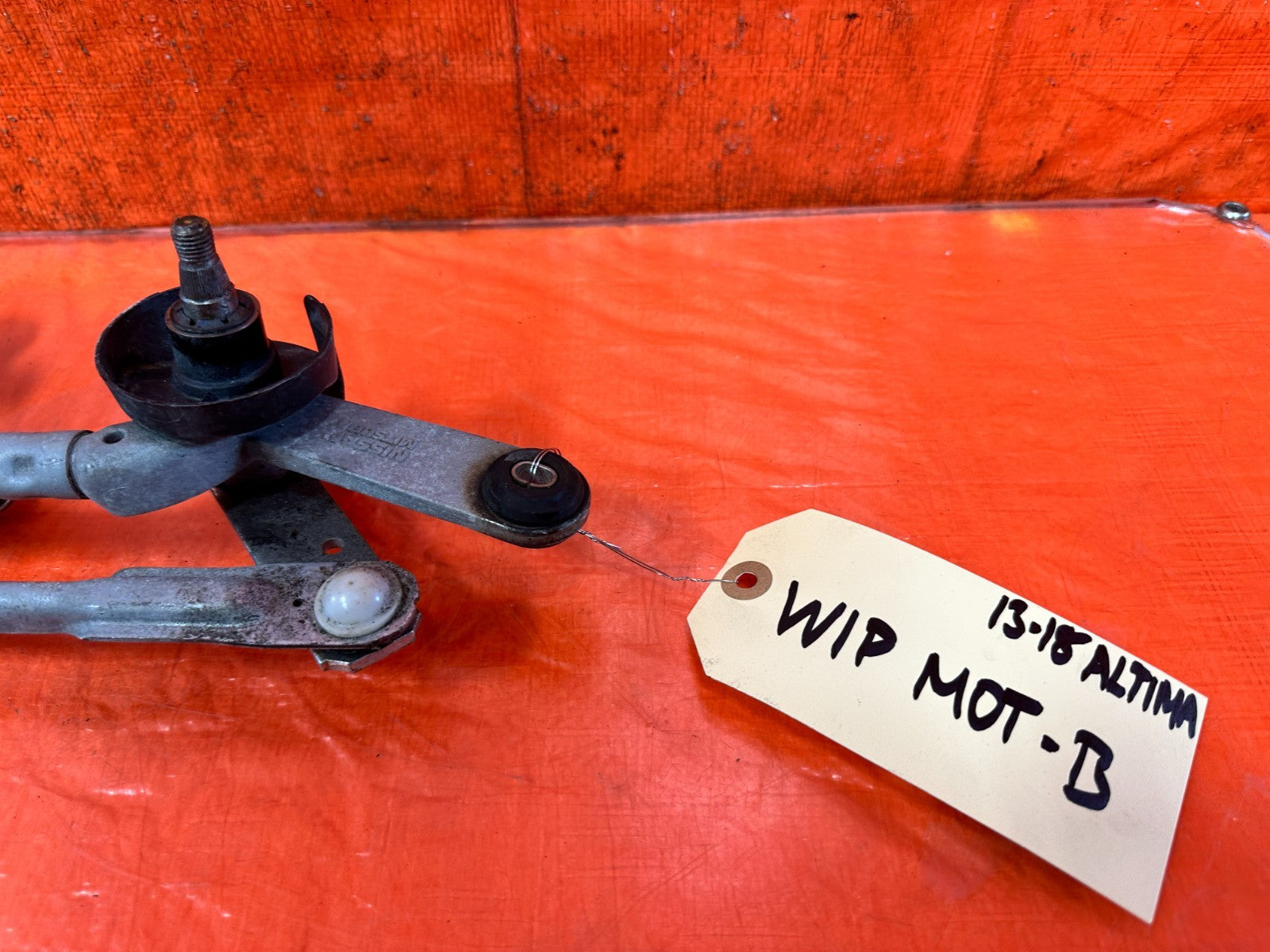 13 18 NISSAN ALTIMA WINDSHIELD WIPER MOTOR W/ LINKAGE   COMPLETE   OEM #3LI4