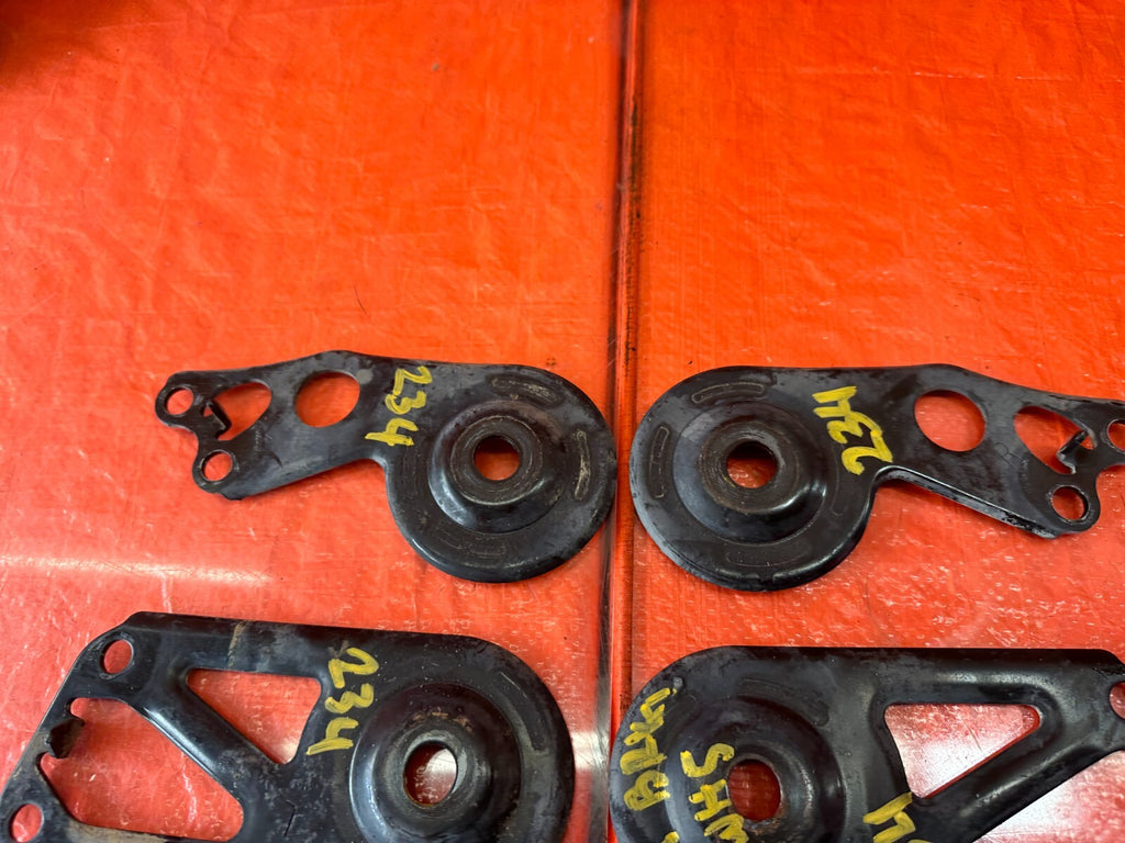 04 08 ACURA TL REAR SUB FRAME CROSSMEMBER MOUNTING BRACKET BRACE SET   OEM #2333