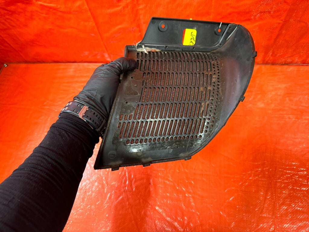88 89 HONDA CRX   RIGHT REAR SPEAKER TRIM   BEEN REPAIRED B4 OKKKKK OEM #2778