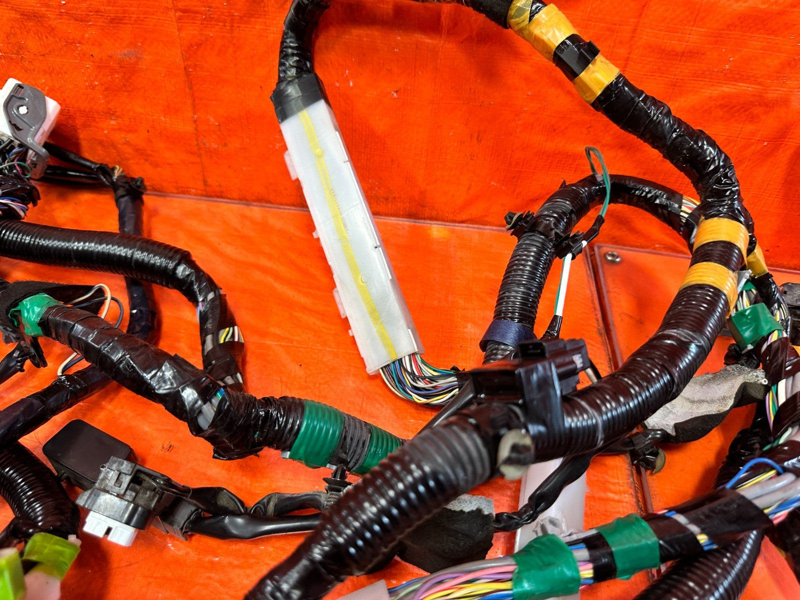 09 11 MAZDA RX8 RX 8   FF61 67 050F   WIRE HARNESS WIRING HARNESS   INTERIOR 30312