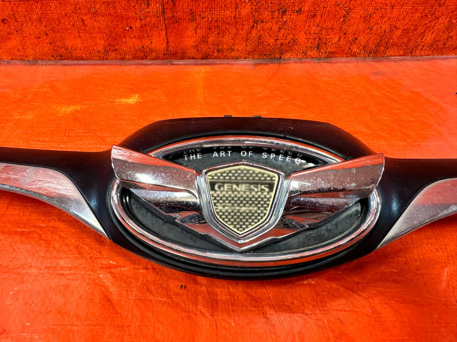 13 16 HYUNDAI GENESIS COUPE   FRONT GRILLE W/ TRIM   OEM #3254