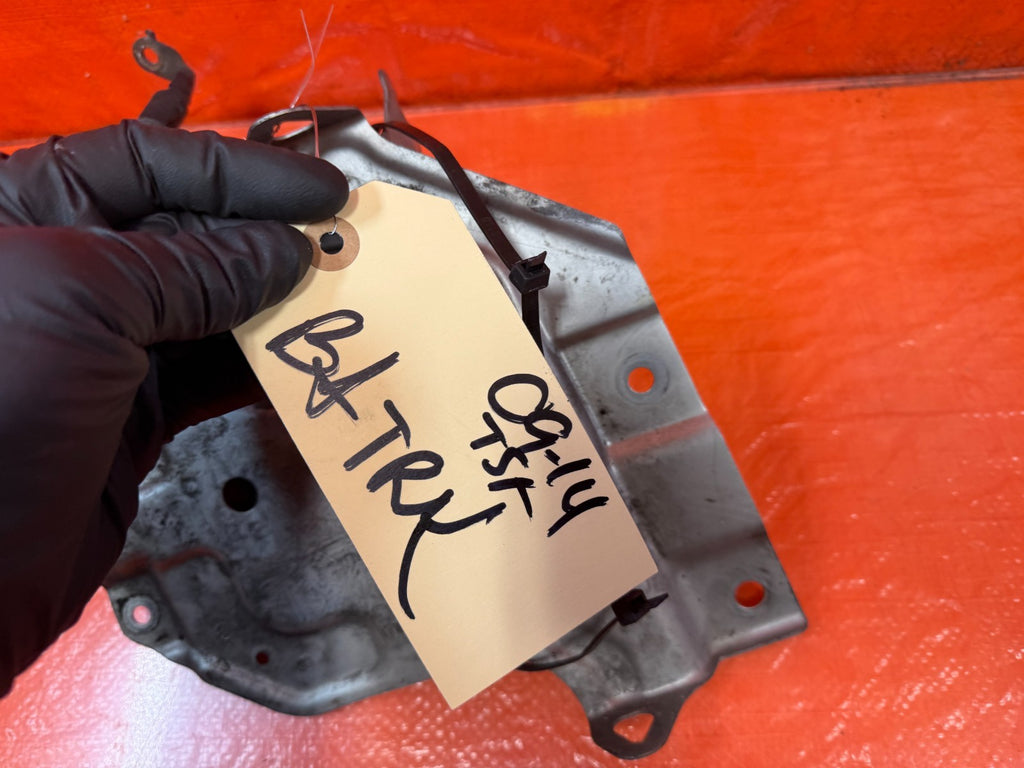09 14 ACURA TSX   2.4L   BATTERY MOUNTING TRAY BRACKET   OEM FACTORY5