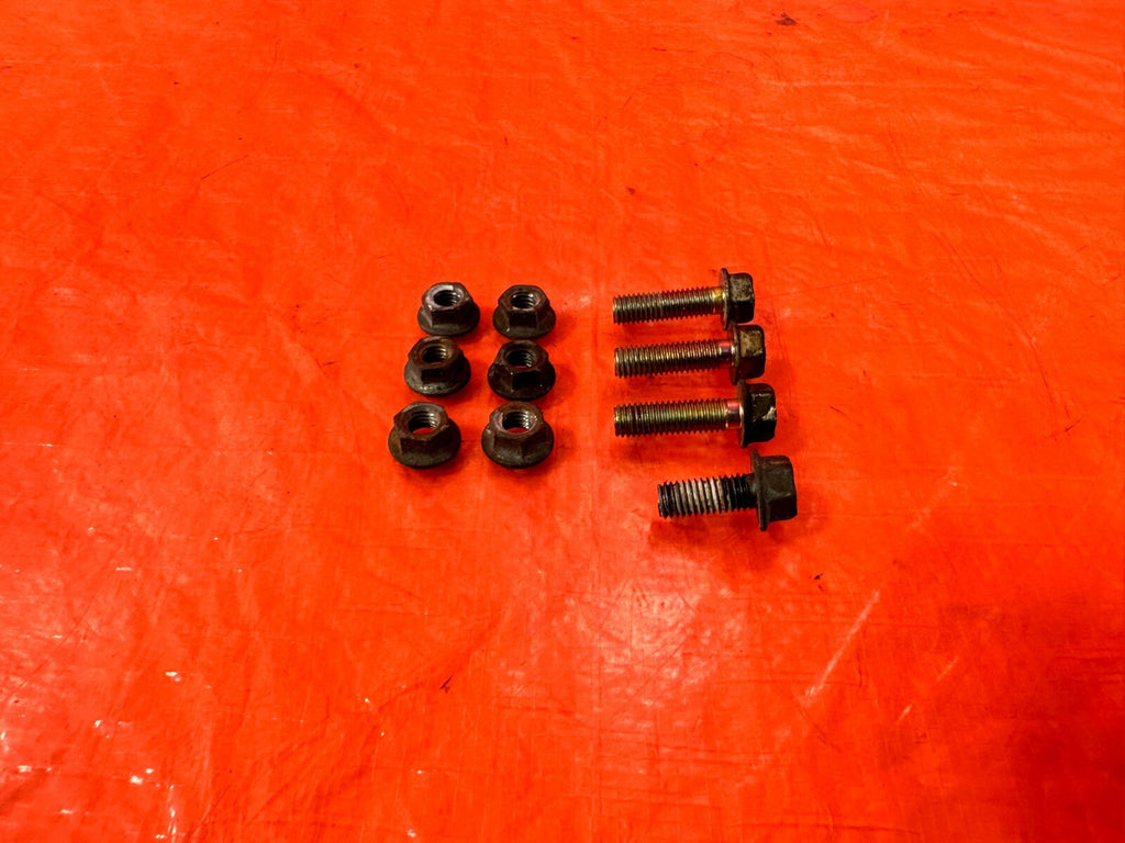94 01 ACURA INTEGRA   INTAKE MANIFOLD MANIFOLD BOLTS HARDWARE   OEM #2813