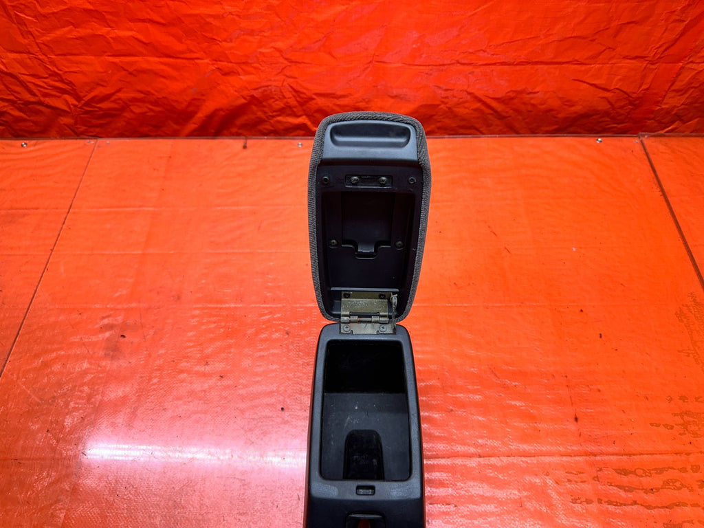 94 01 ACURA INTEGRA CENTER CONSOLE ARMREST LID ASSEMBLY OEM #3315