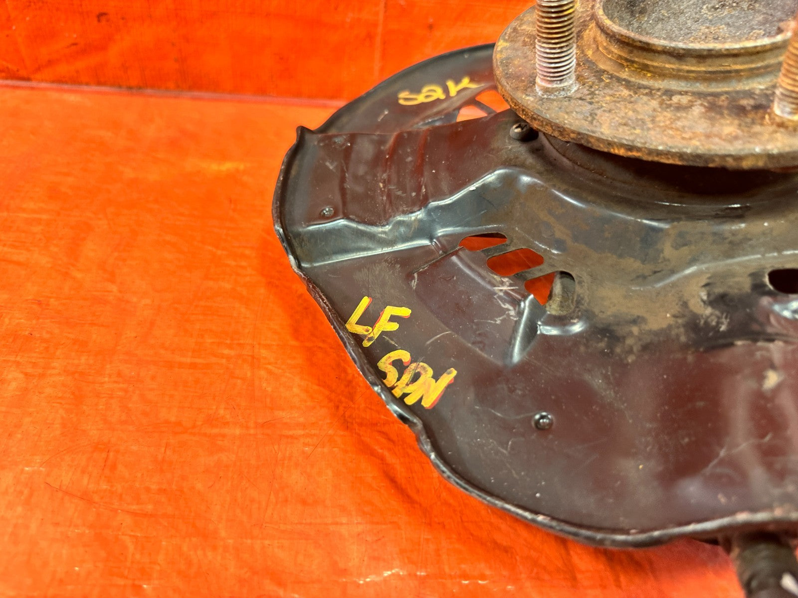 00 09 HONDA S2000 AP1 AP2   DRIVER LEFT FRONT SPINDLE KNUCKLE HUB OE OEM FACTORY3