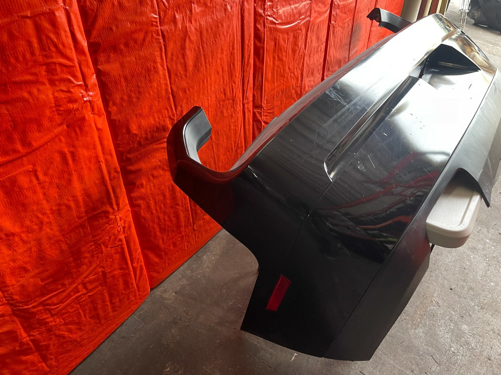 11 14 DODGE CHALLENGER R/T COMPLETE REAR BUMPER COVER W/ ALL TRIM TOP & BOTTOM9