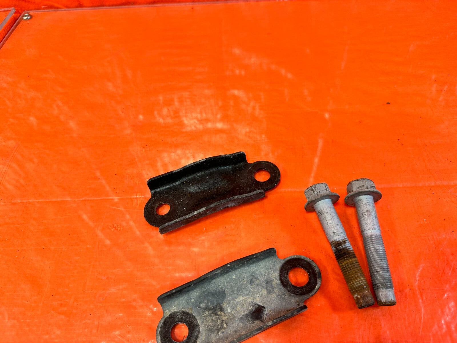 12 15 HONDA CIVIC SI   POWER STEERING RACK BOLTS BRACKETS HARDWARE   OEM #2697