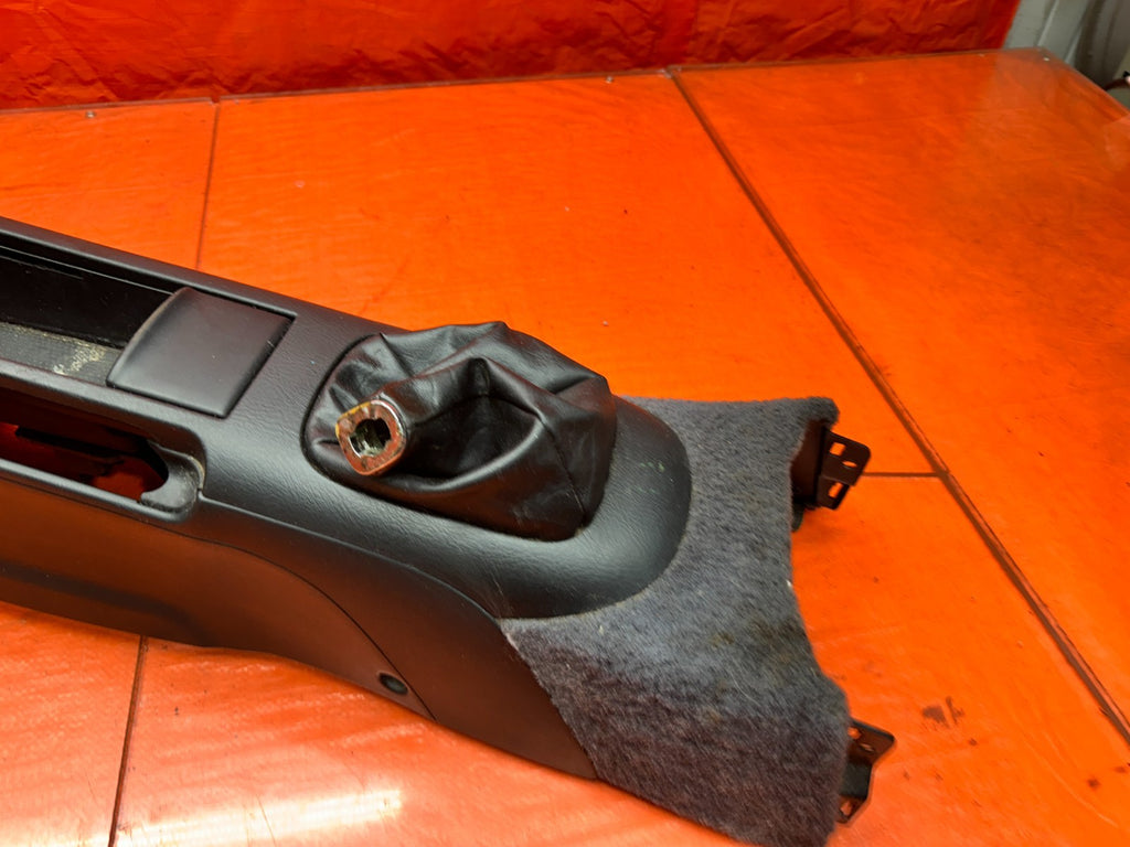 97 01 HONDA PRELUDE 2.2L MT MANUAL SHIFTER CENTER CONSOLE TRIM BEZEL OEM #33611