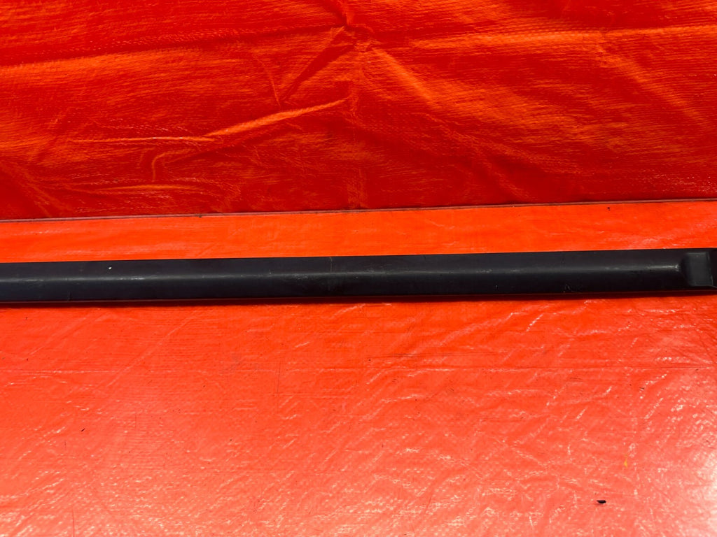 96 00 HONDA CIVIC COUPE & HATCH   DOOR MOLDING IMPACT STRIP RIGHT SIDE OEM #2015