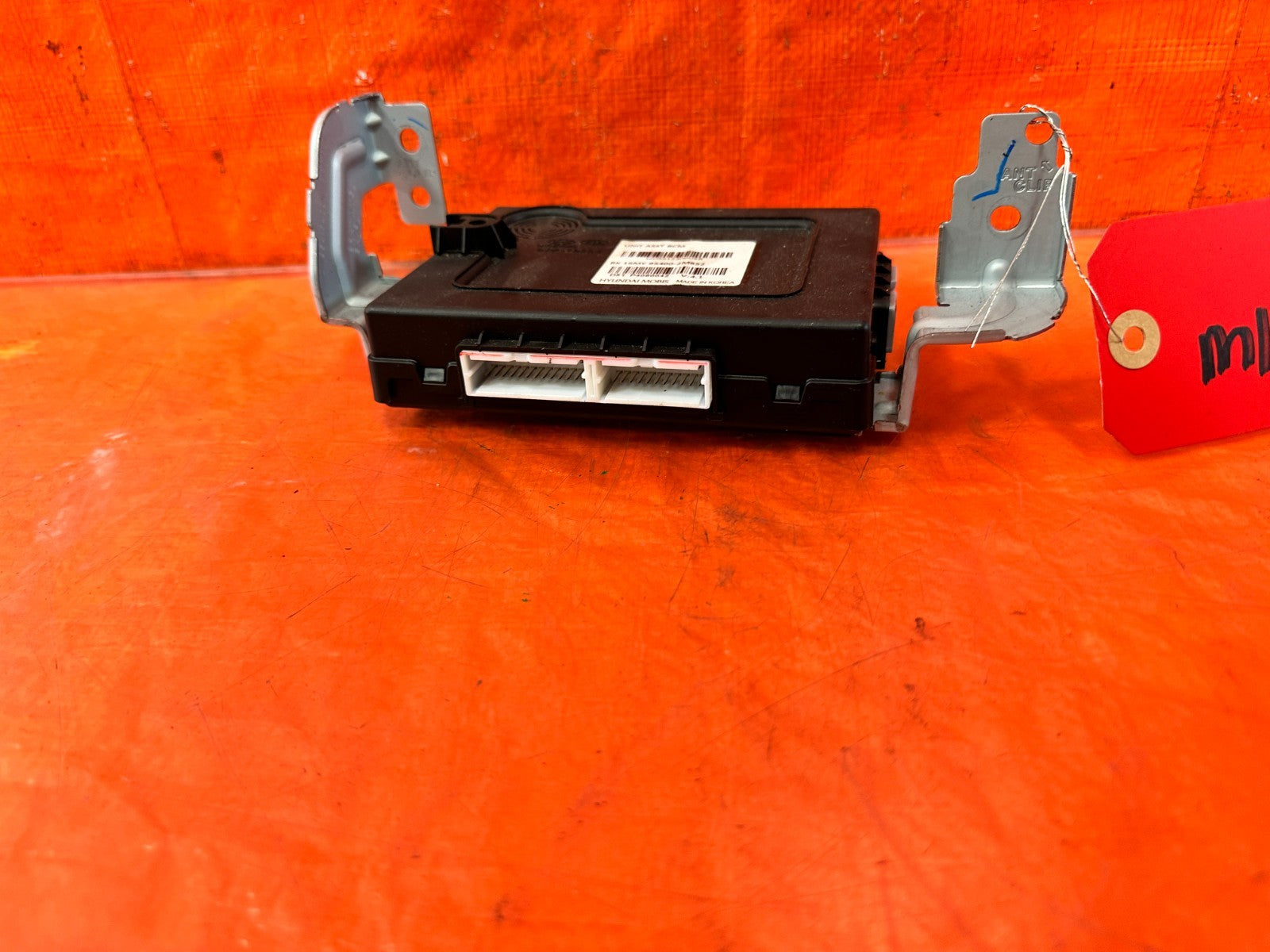13 16 HYUNDAI GENESIS COUPE 3.8L   BODY CONTROL MODULE BCM 95400 2M852 OEM 3023