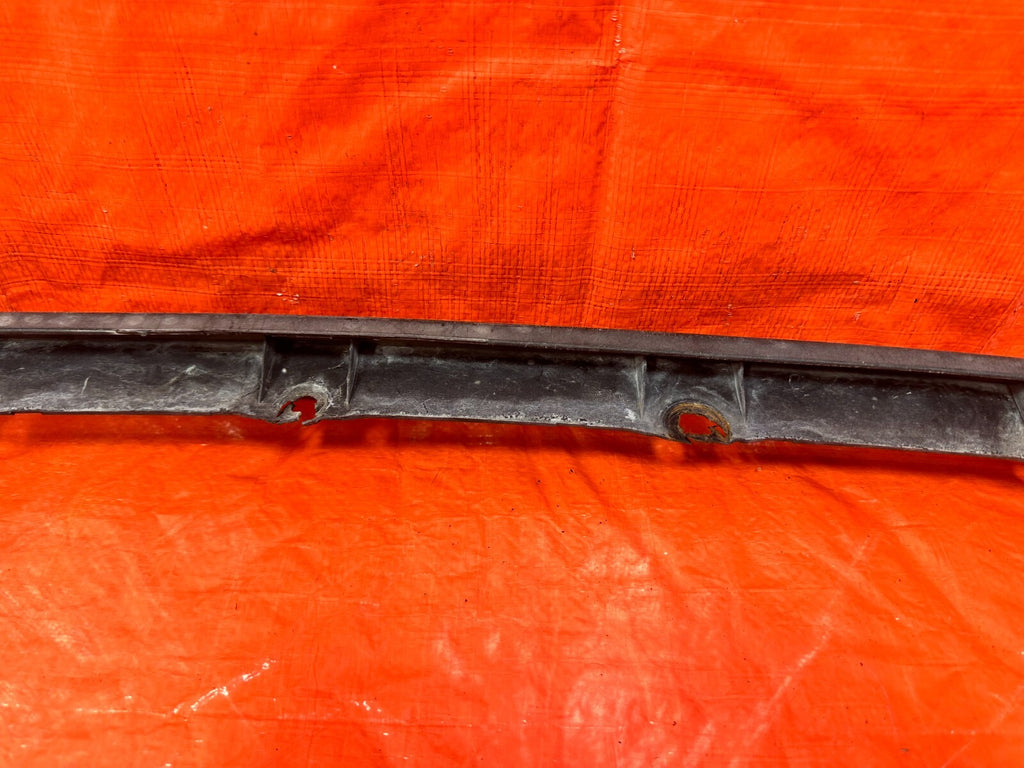 88 89 HONDA CRX   FRONT BUMPER LIP INSERT   OEM FACTORY #27717