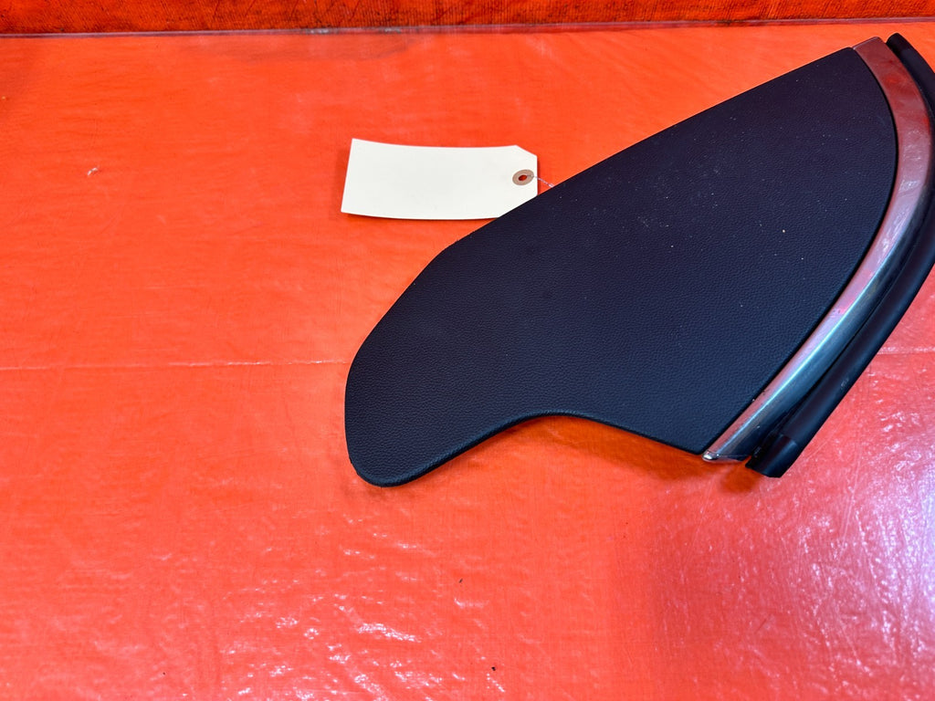 08 15 INFINITI G37 CONVERTIBLE   DRIVER LEFT PARCEL SHELF FLAP COVER   OEM1