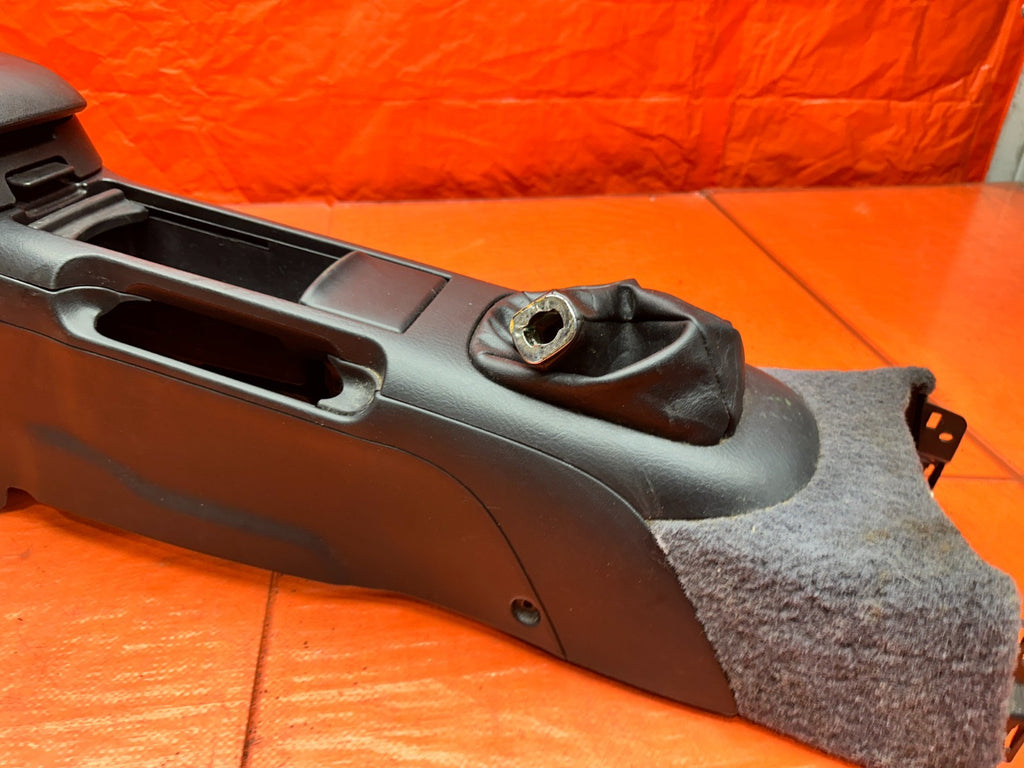 97 01 HONDA PRELUDE 2.2L MT MANUAL SHIFTER CENTER CONSOLE TRIM BEZEL OEM #33612