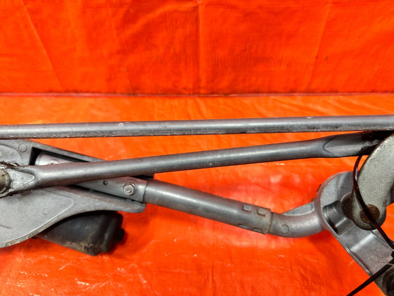 09 14 ACURA TSX   WINDSHIELD WIPER MOTOR W/ LINKAGE   OEM FACTORY #2797