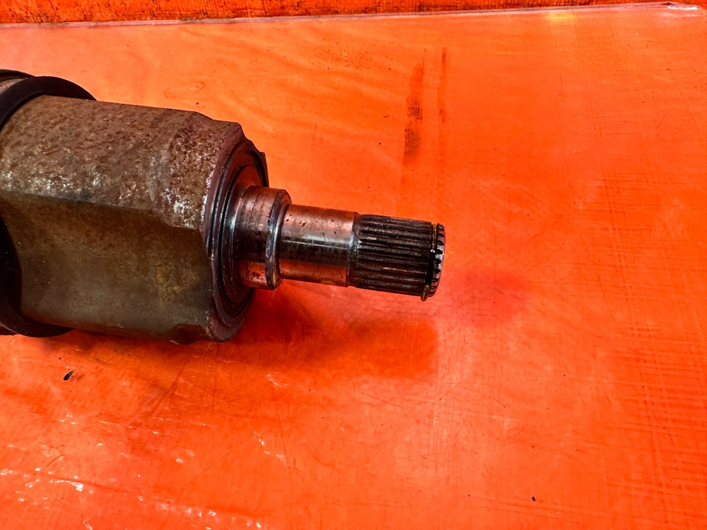 92 95 HONDA CIVIC   D15 D16 D SERIES   SOHC AXLES LEFT AND RIGHT   OEM #32722