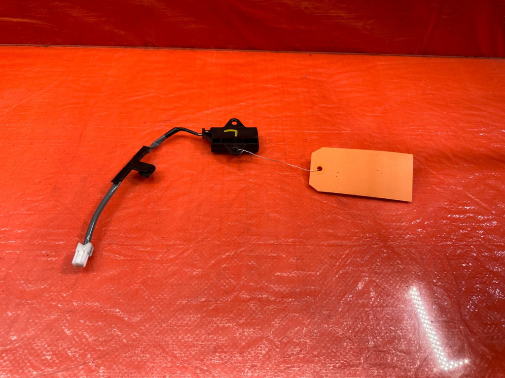 08 15 LANCER EVOLUTION EVO X 10   KEYLESS ENTRY ANTENNA MN141582   OEM OE #2066