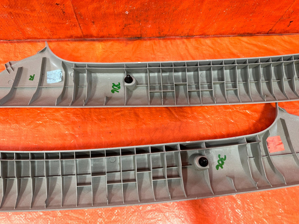 02 03 HONDA CIVIC SI EP3 HATCHBACK   A PILLAR TRIM LEFT RIGHT A PILLARS OEM #30610