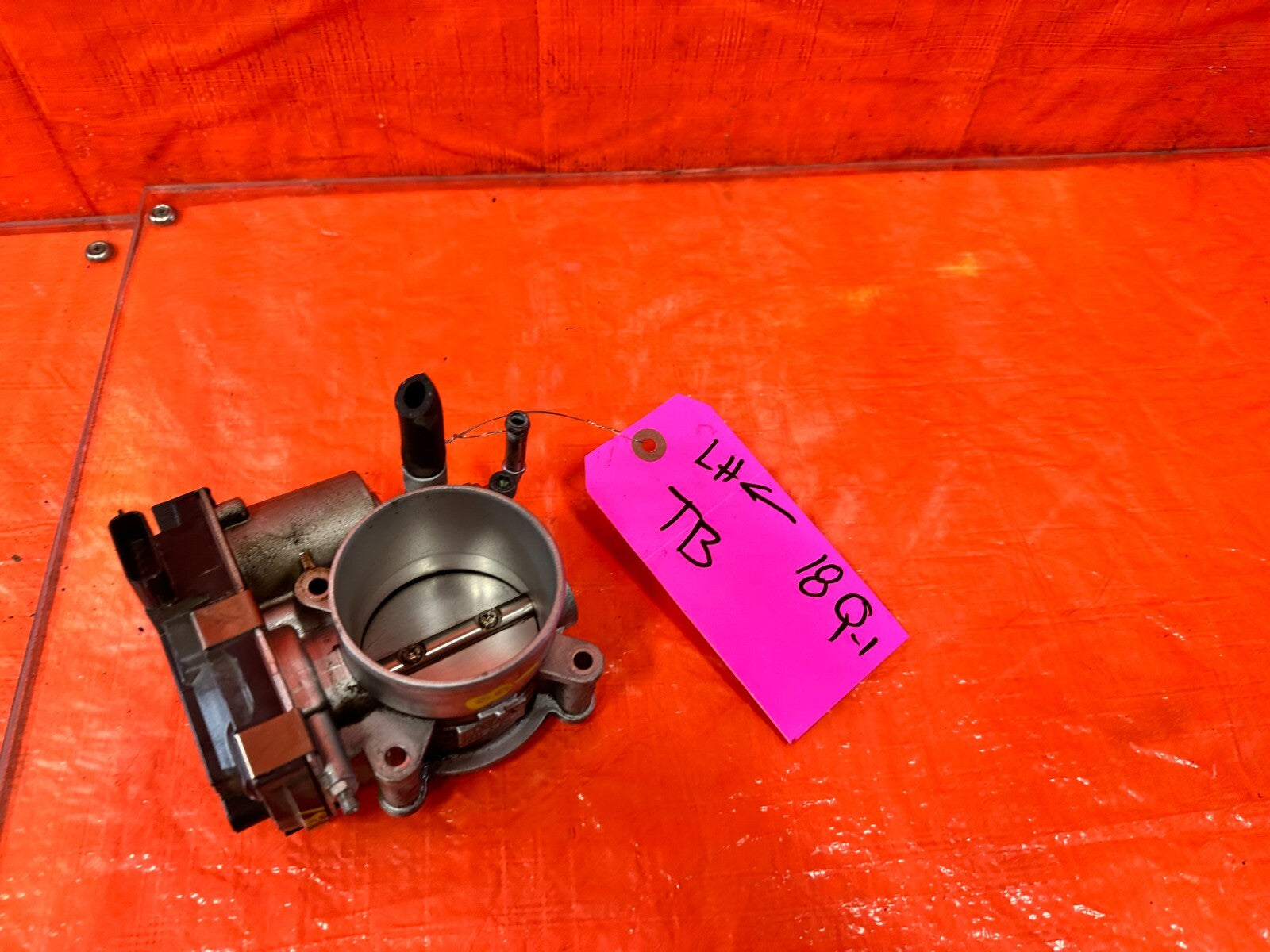 16 20 INFINITI Q50 & Q60   3.0L 300HP   VR30DDTT   DRIVER LEFT THROTTLE BODY #184