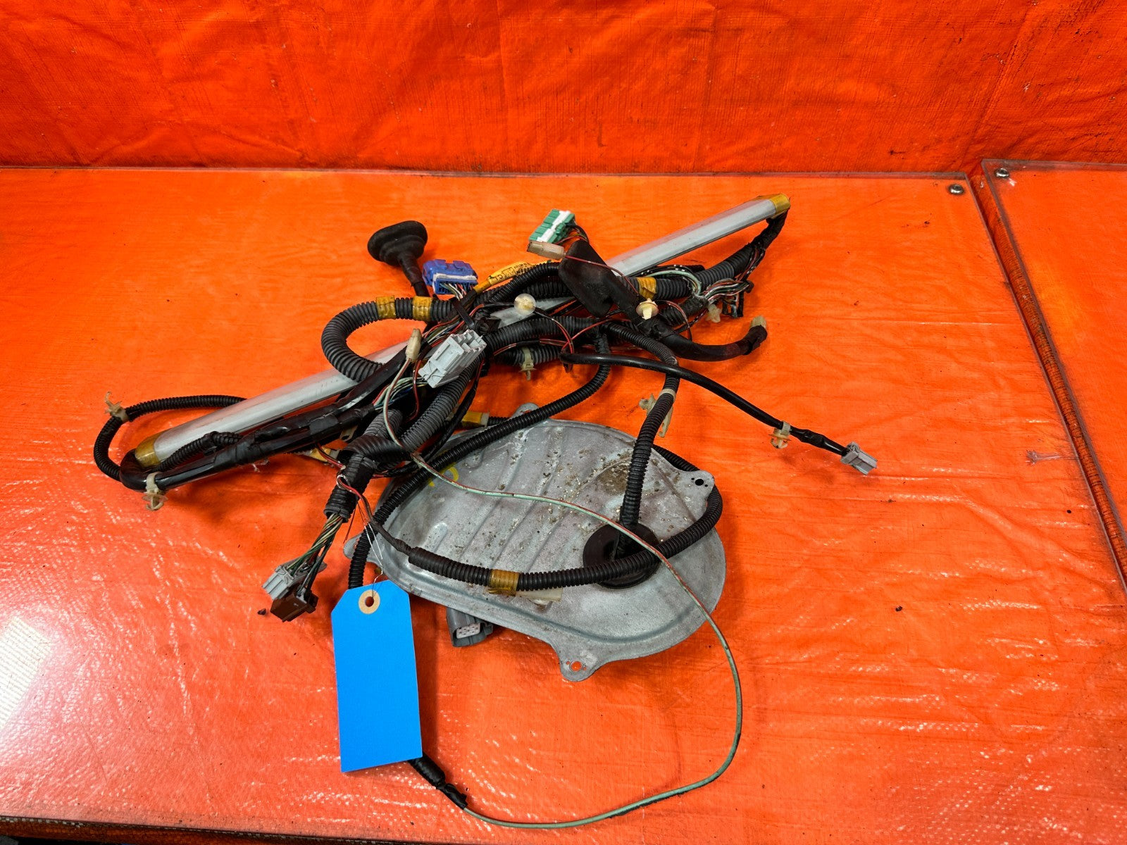 96 98 HONDA CIVIC 2D   NON POWER MANUAL ROLL WINDOW   INTERIOR FLOOR HARNESS 3197