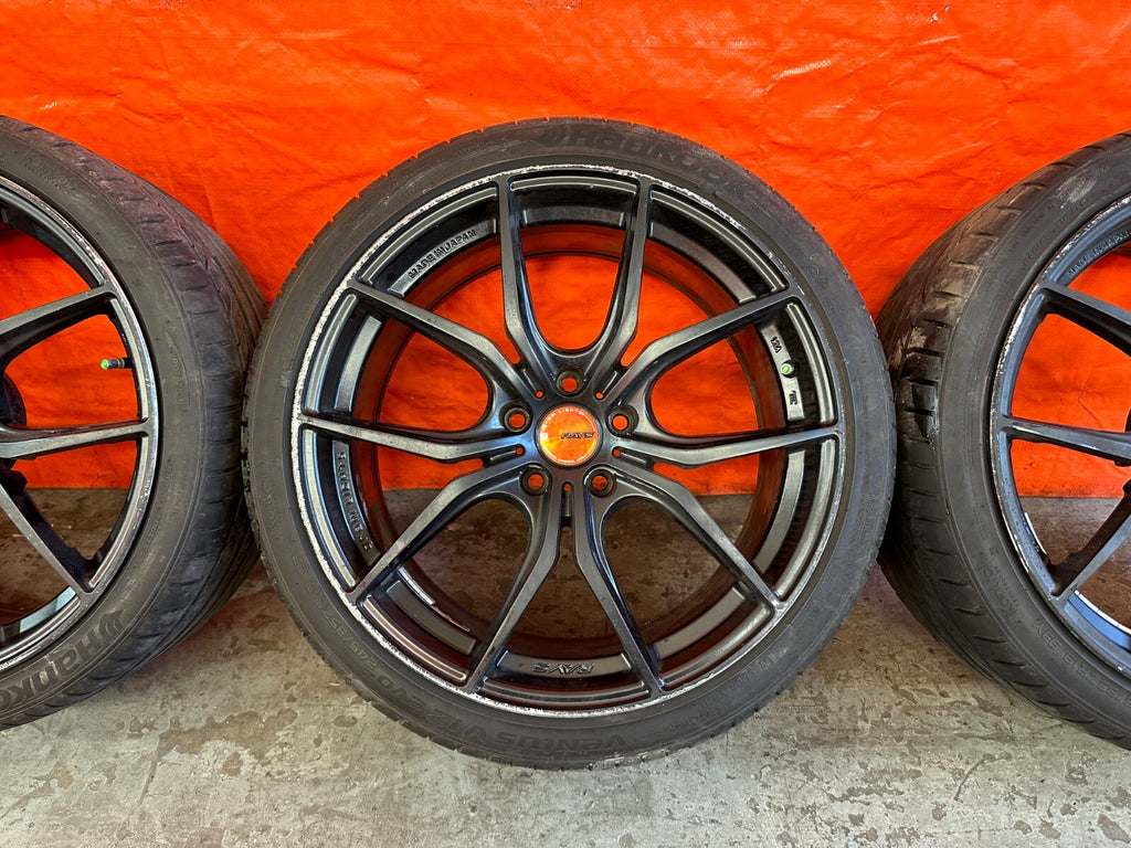 JDM RAYS GRAM LIGHTS   57FXX   5x100 / 19x9 / +38 / VENTUS V12 EVO2   245/35ZR196