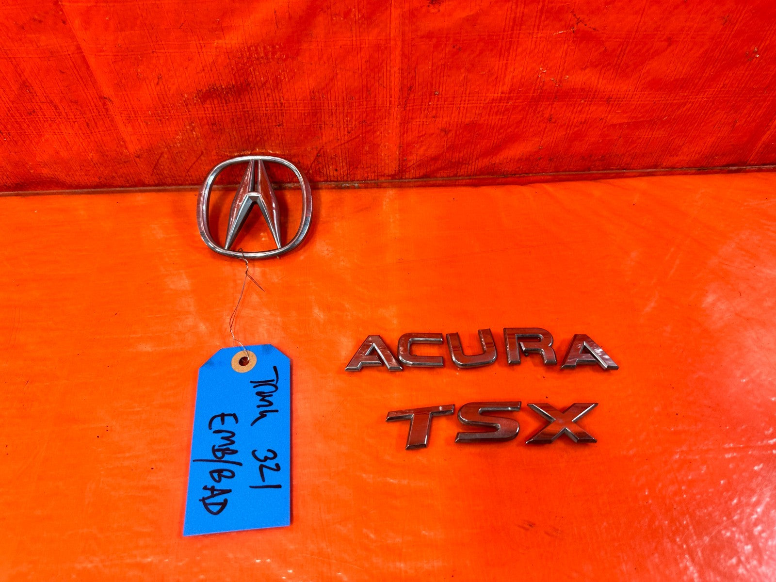 09 14 ACURA TSX   TRUNK MOUNTED BADGE EMBLEM SET   A   ACURA   TSX   OEM #3210