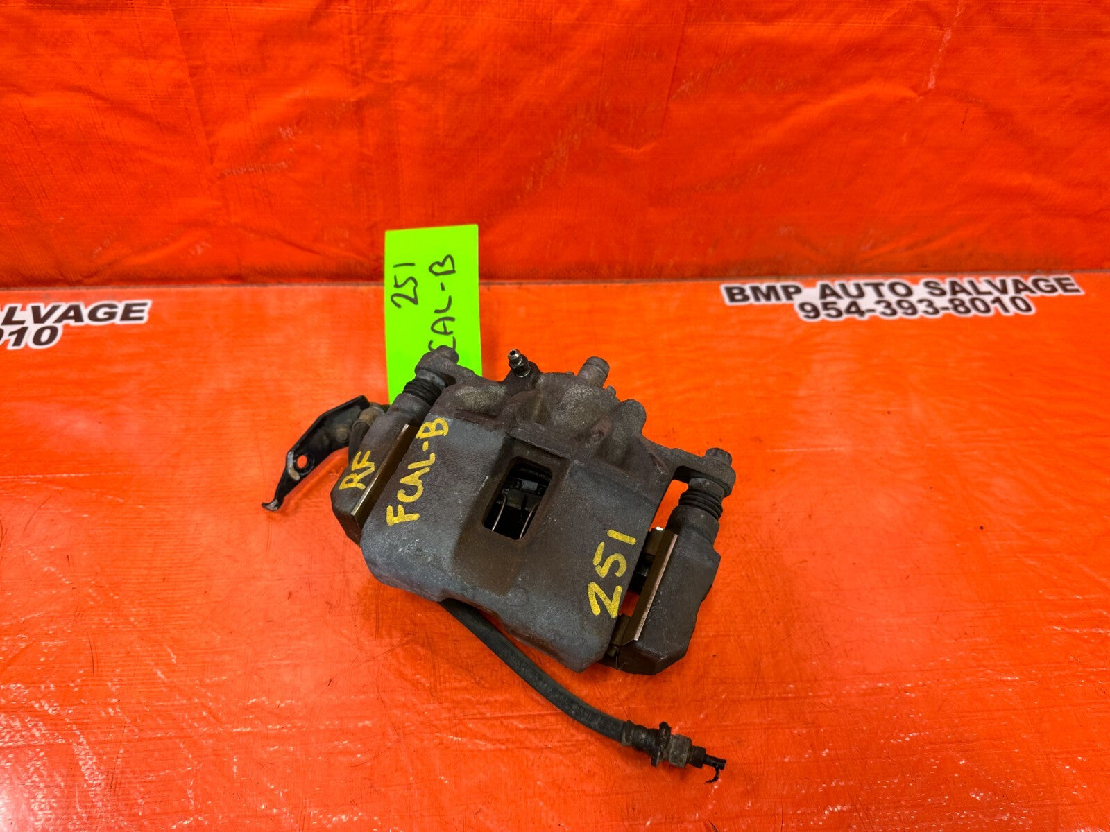 08 12 HONDA ACCORD   PASSENGER RIGHT FRONT BRAKE CALIPER   OEM FACTORY #2510