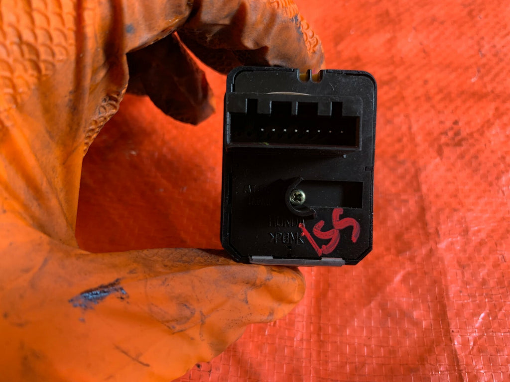 1997 97 ACURA INTEGRA LS SEDAN   POWER MIRROR SWITCH   BLACK IN COLOR5