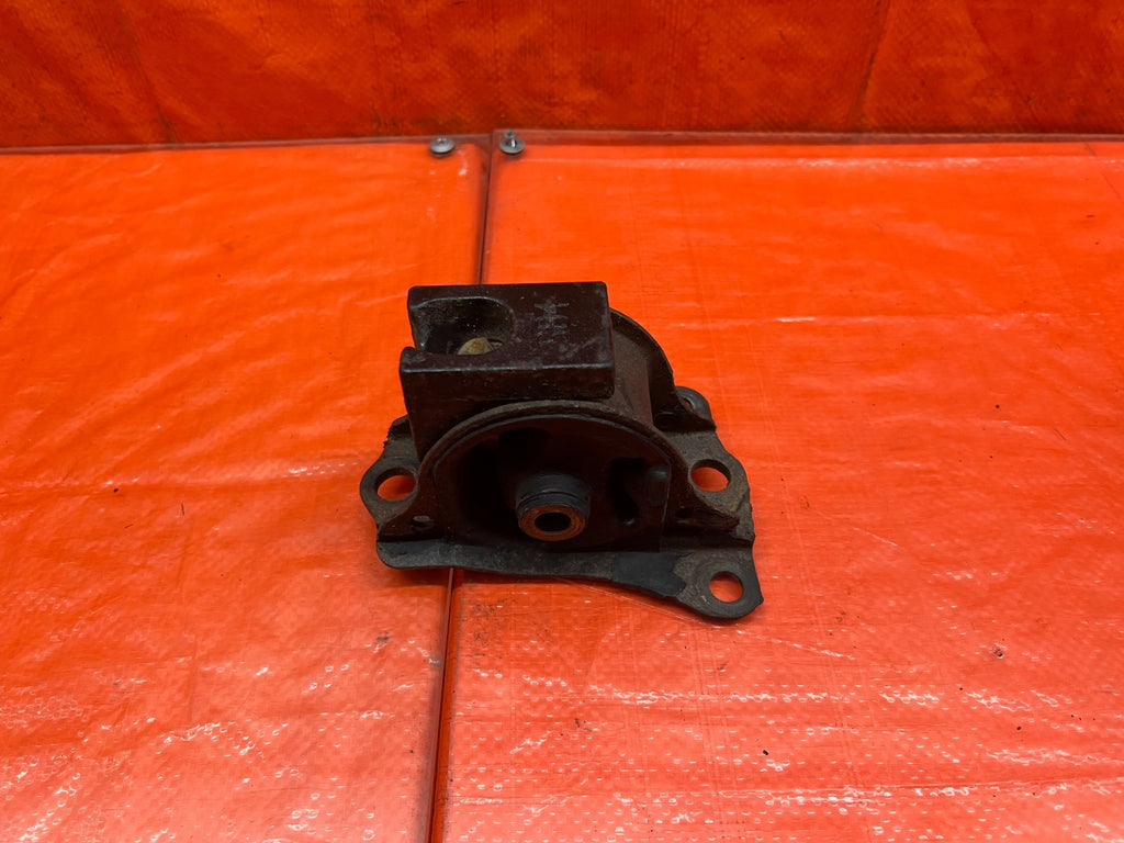 98 02 HONDA ACCORD 2.3L   AUTOMATIC TRANSMISSION MOUNT   PASSENGER RIGHT OEM 1670