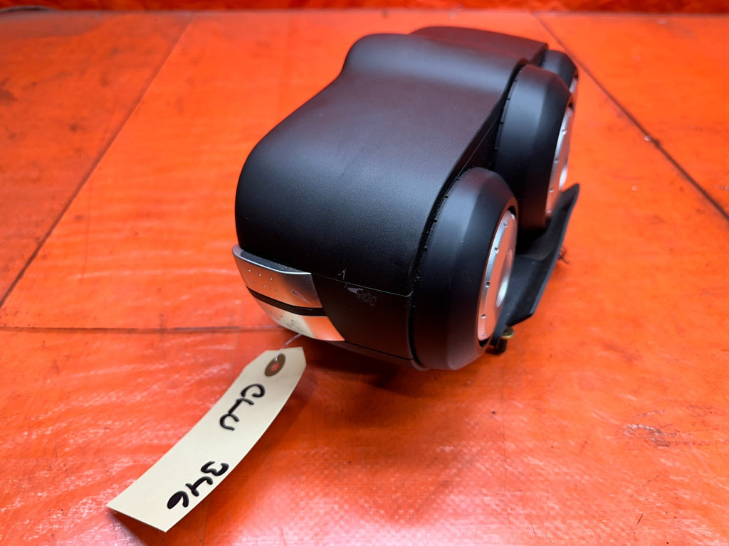 03-05 NISSAN 350Z 3.5L 6 SPEED MANUAL INSTRUMENT GAUGE CLUSTER SPEEDO OEM #34610