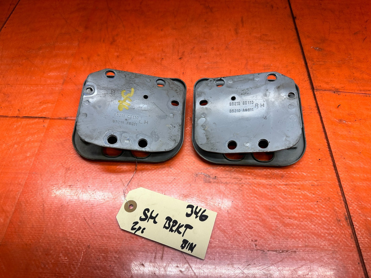 03-08 NISSAN 350Z REAR RE BAR CRASH BEAM BRACKETS PAIR DRIVER PASS OEM #3460