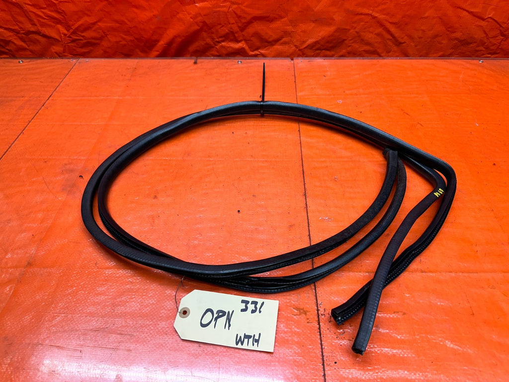 94 01 ACURA INTEGRA 2D DOOR TO CHASSIS UPPER WEATHERSTRIP OPEN TRIM OEM #3310