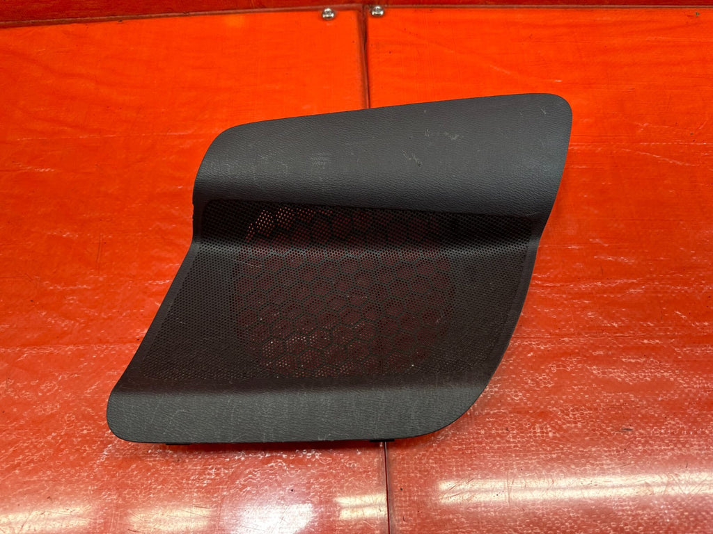 02 05 HONDA CIVIC SI EP3 HATCHBACK REAR SPEAKER COVER TRIM   RIGHT SIDE OEM #2130