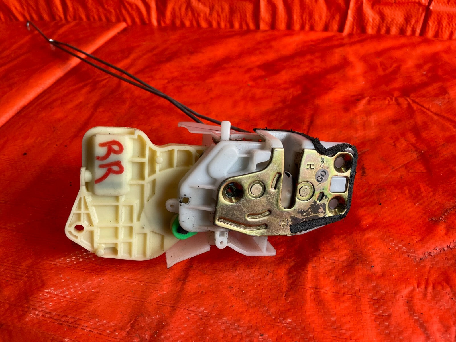 02 06 HONDA CR V CRV UK MODEL PASSENGER RIGHT REAR DOOR LOCK ACTUATOR MOTOR OEM4