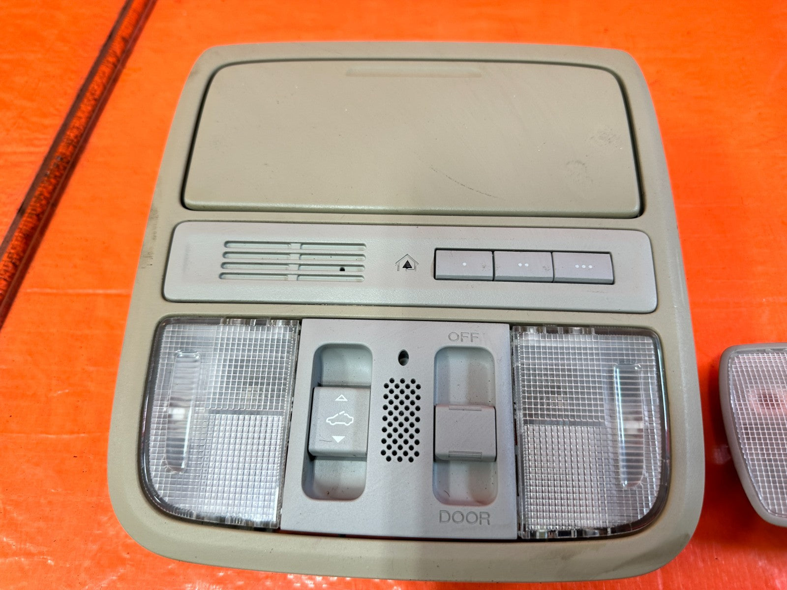 09 14 ACURA TSX  DOME MAP READING LIGHT LAMP   GRAY   OEM FACTORY #3217
