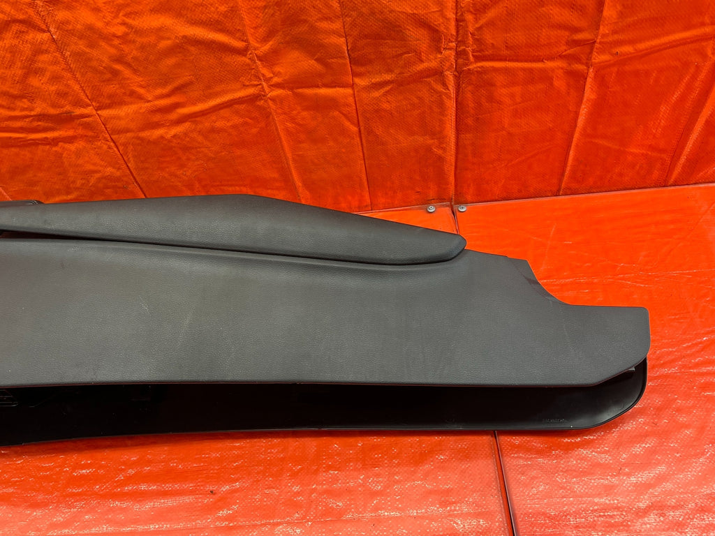 18 21 HONDA ACCORD SPORT   ARM REST / CENTER CONSOLE STORAGE COMPARTMENT OEM 18412