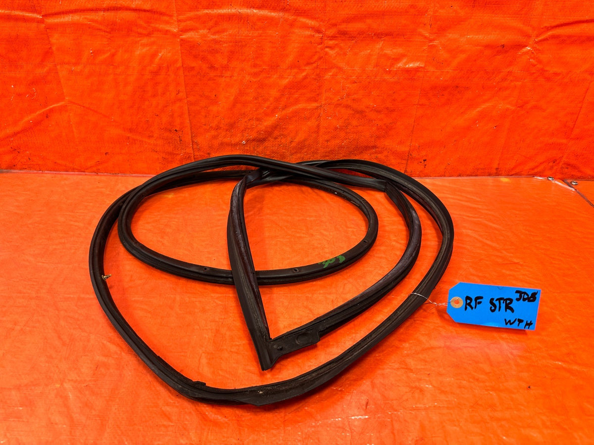 02-05 HONDA CIVIC SI EP3 HATCH - RIGHT - DOOR WEATHER STRIP TRIM SEAL GASKET 3080