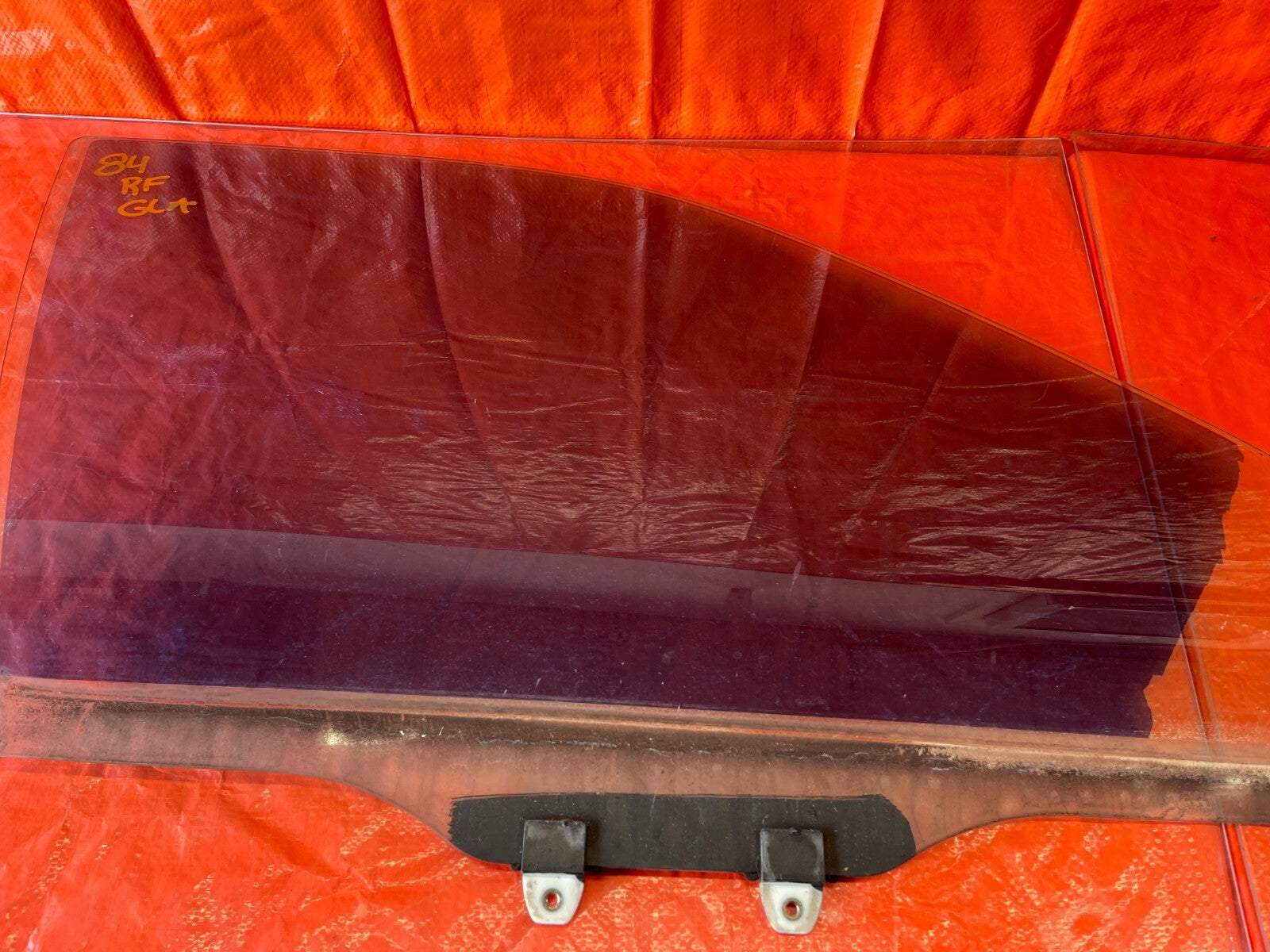 96 00 HONDA CIVIC 4D SEDAN   PASSENGER RIGHT FRONT   WINDOW GLASS   OEM #845