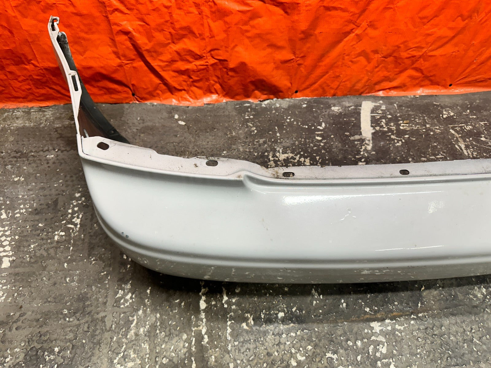 92 96 HONDA PRELUDE REAR BUMPER COVER OEM #33211